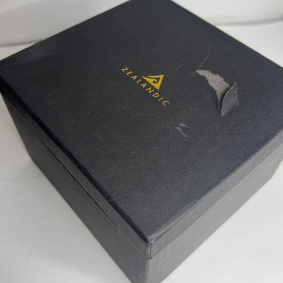 Zealandic Iceborne Watch 01-085 Automatic WR 20ATM Pounamu Green Dial - Picture 11 of 12